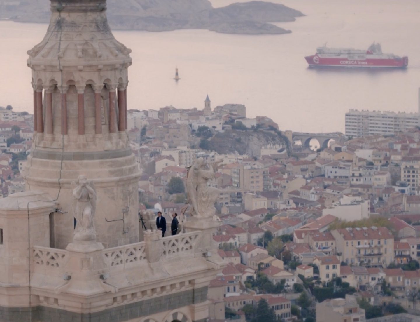 Laissez-vous guider : Paris et Marseille (3D)