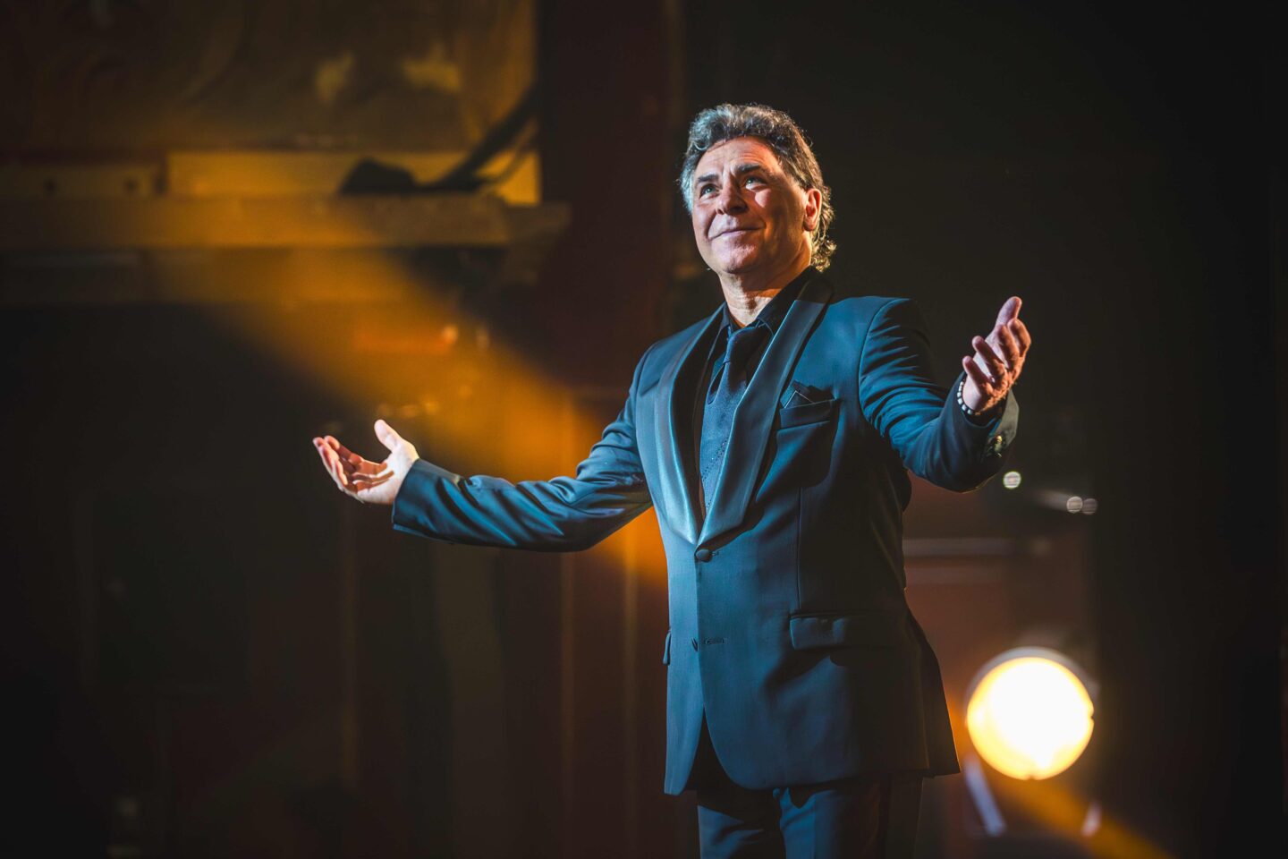 Roberto Alagna aux Folies Bergères